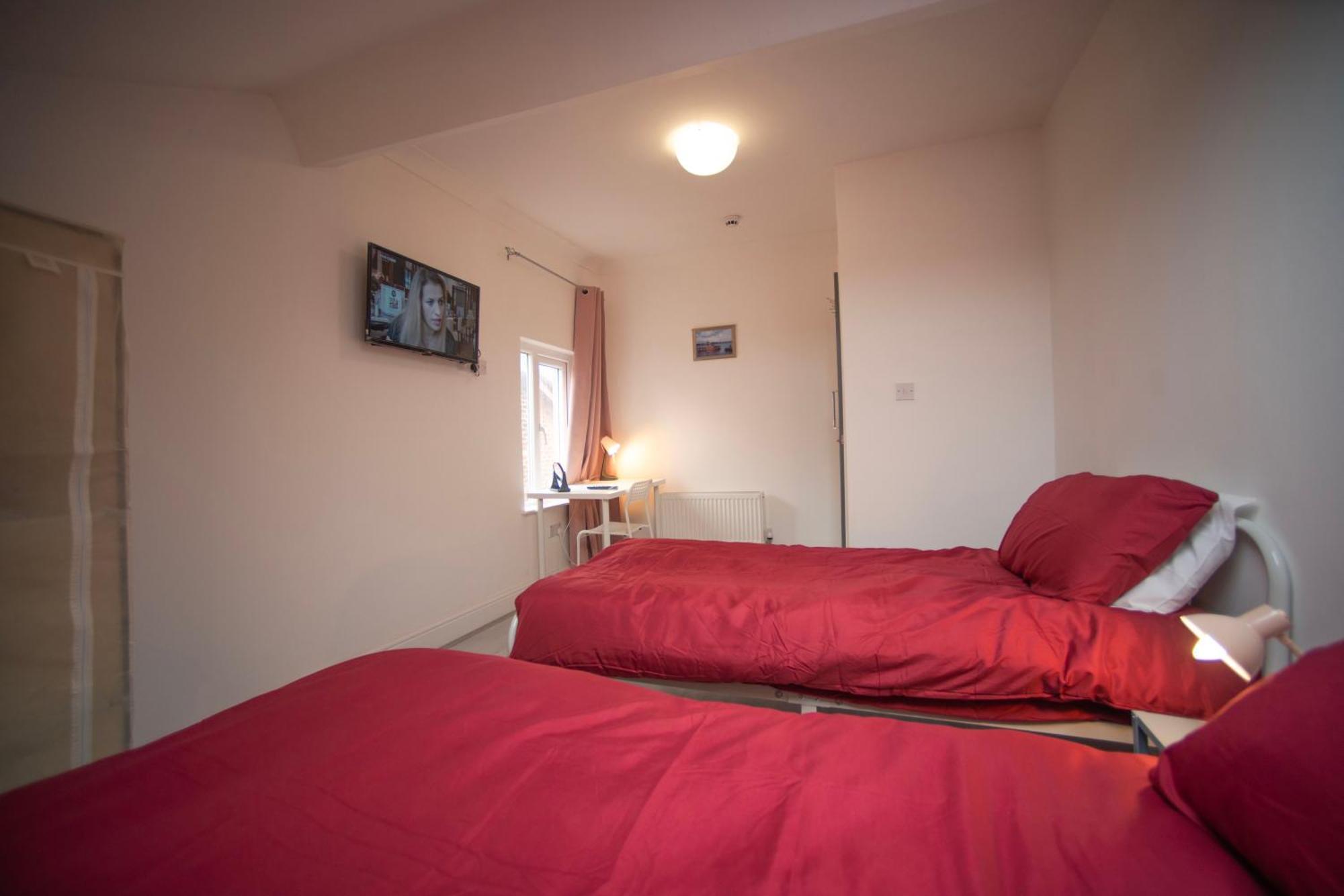 Cozy And Spacious 7-bed House Holiday home *